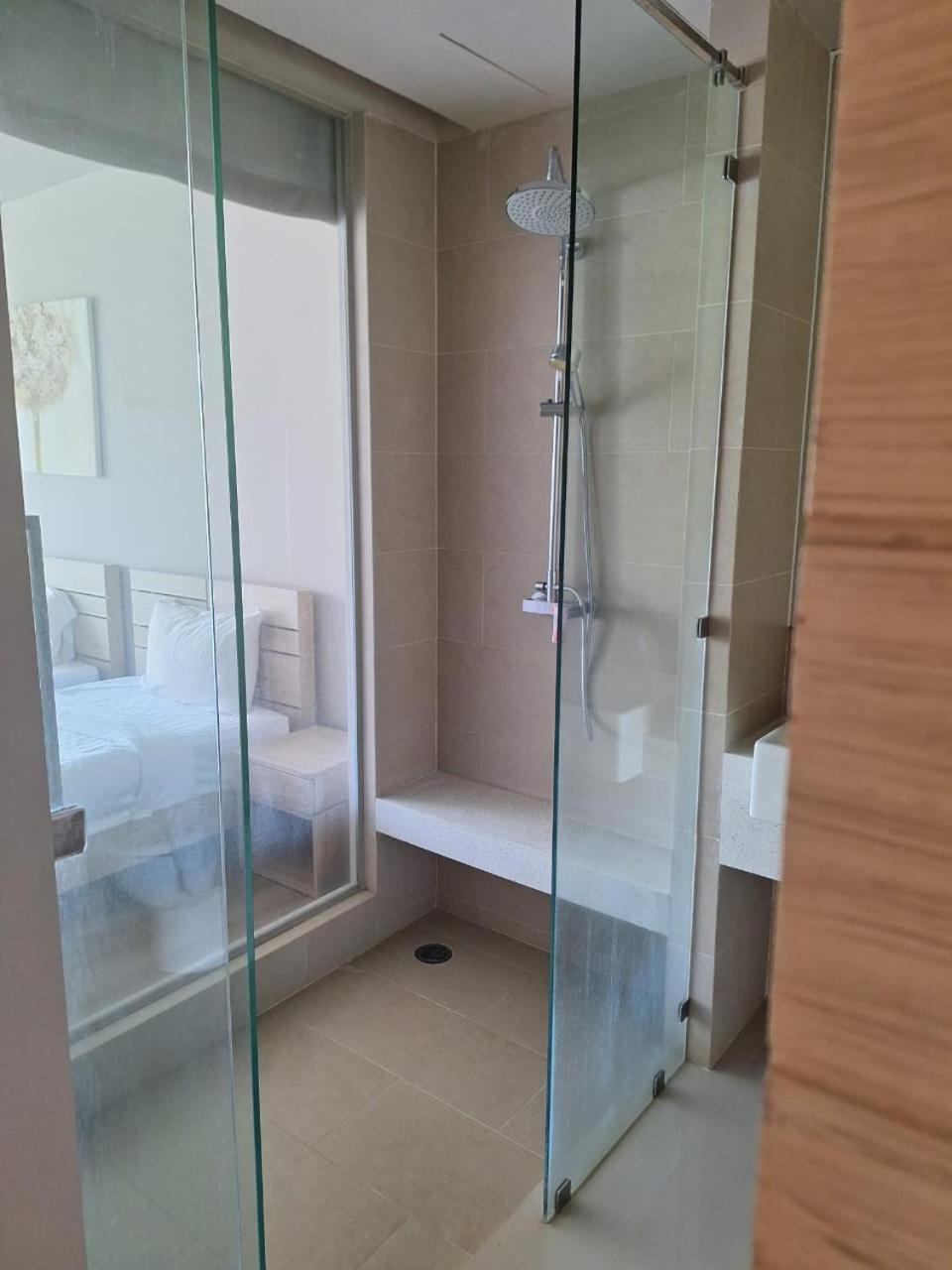 Veloche Karon Apartamento Ban Karon Exterior foto
