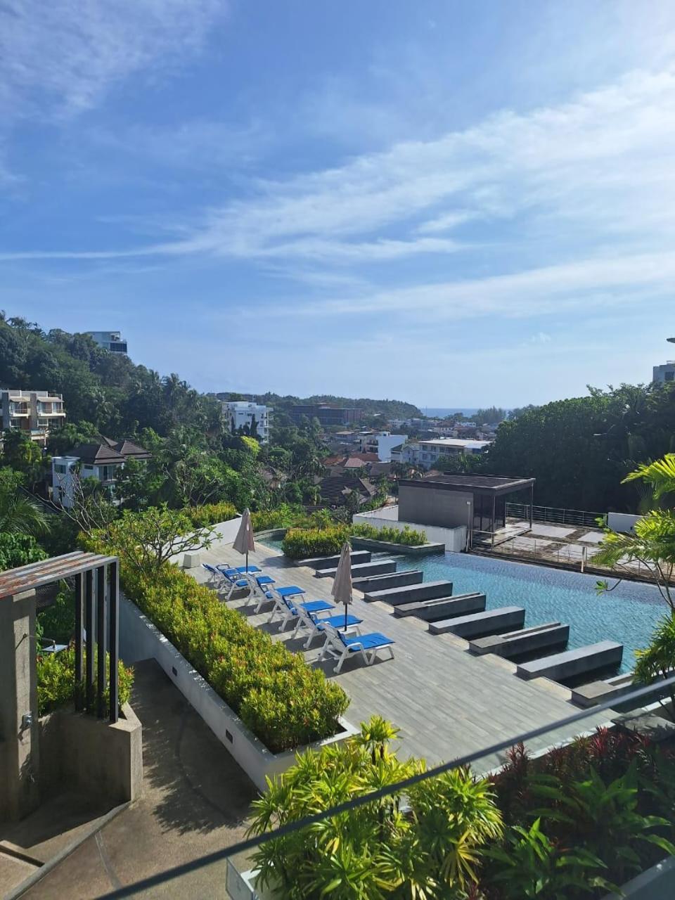 Veloche Karon Apartamento Ban Karon Exterior foto